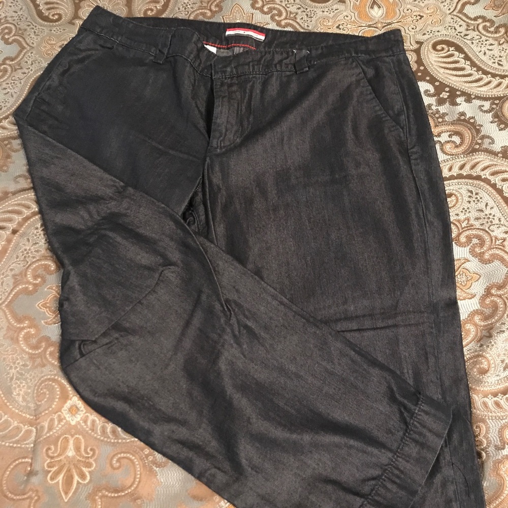 Tommy Hilfiger capris